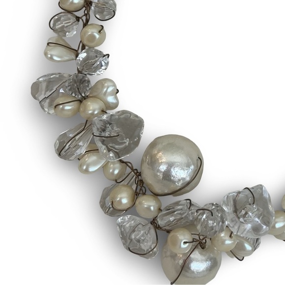 Vintage Abra Pearl and Lucite Necklace with Wire Lacing - Picture 3 of 14